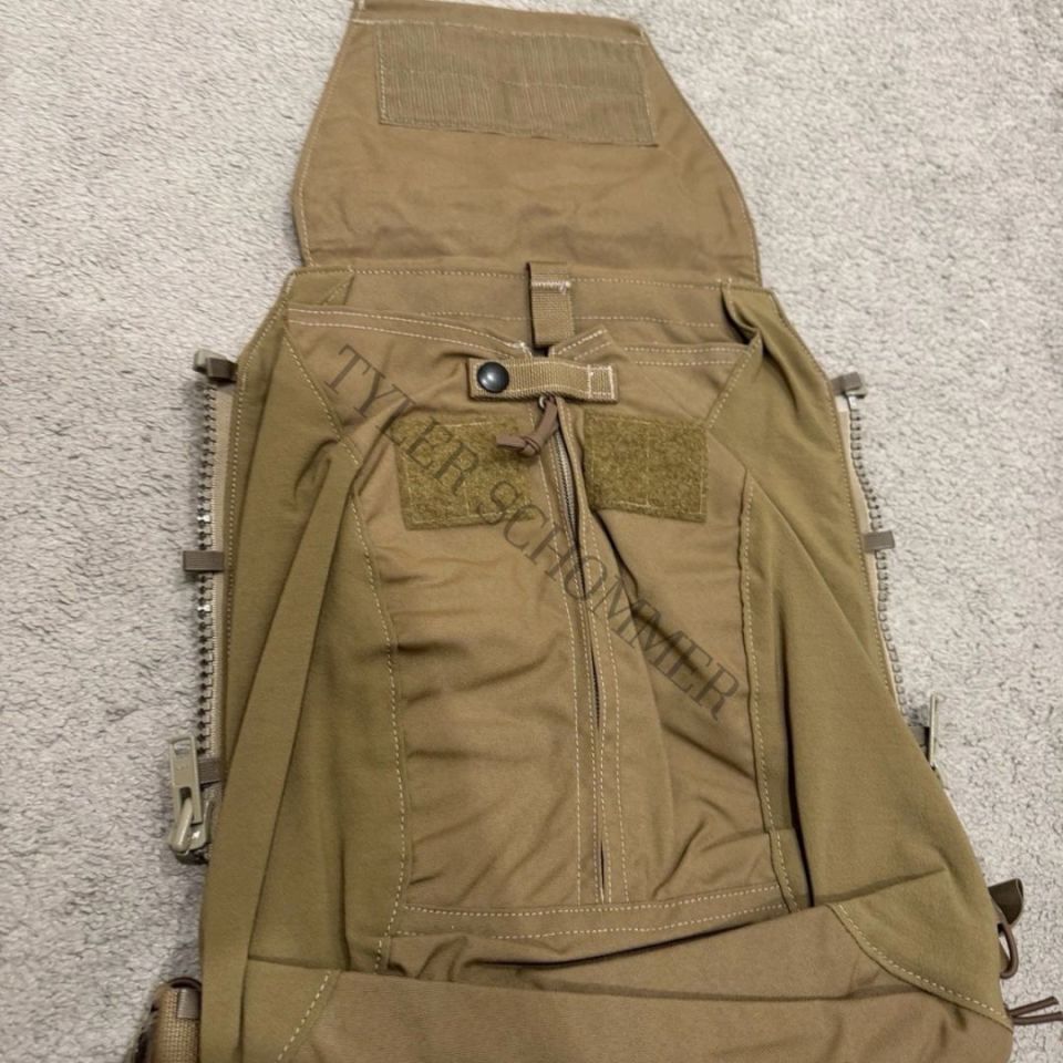 Image 4 - Crye Pack Zip-On Panel 2.0 