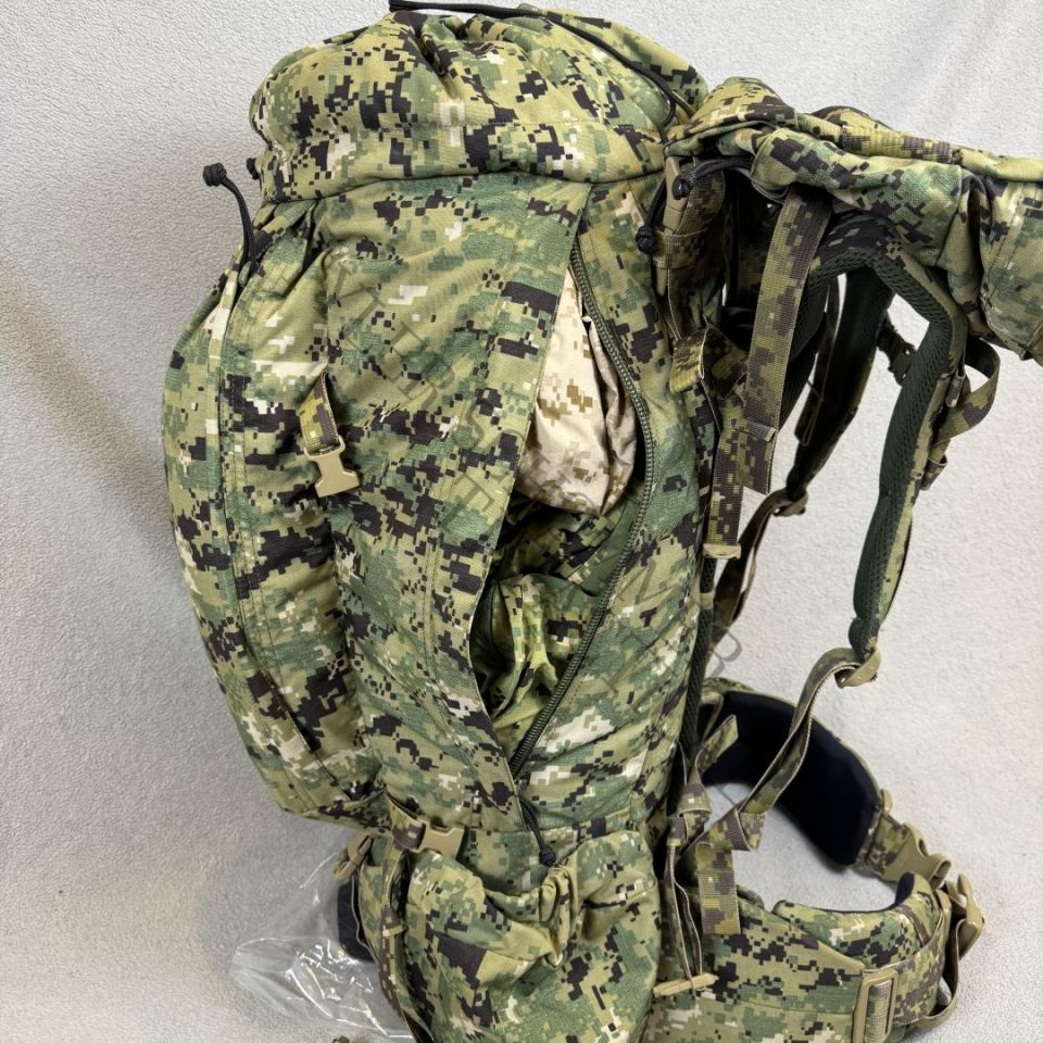 Image 4 - Mystery Ranch M4.0 Pack AOR2