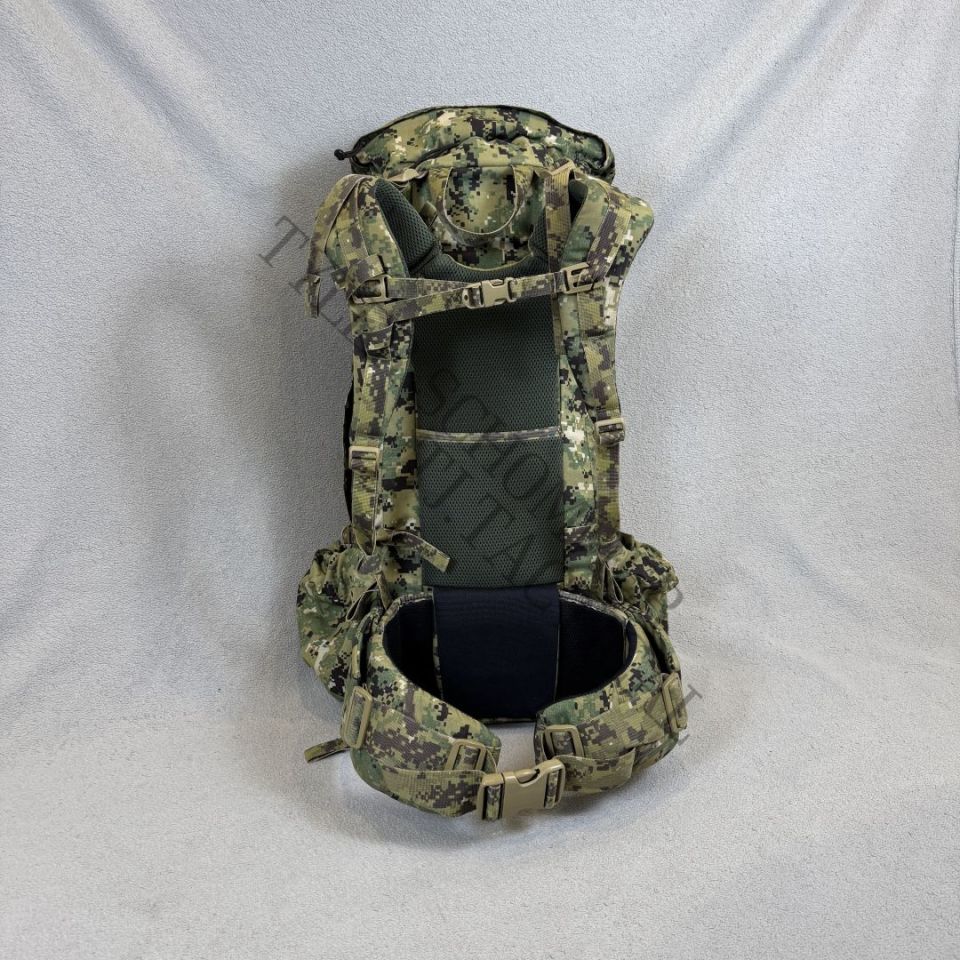 Image 3 - Mystery Ranch M4.0 Pack AOR2