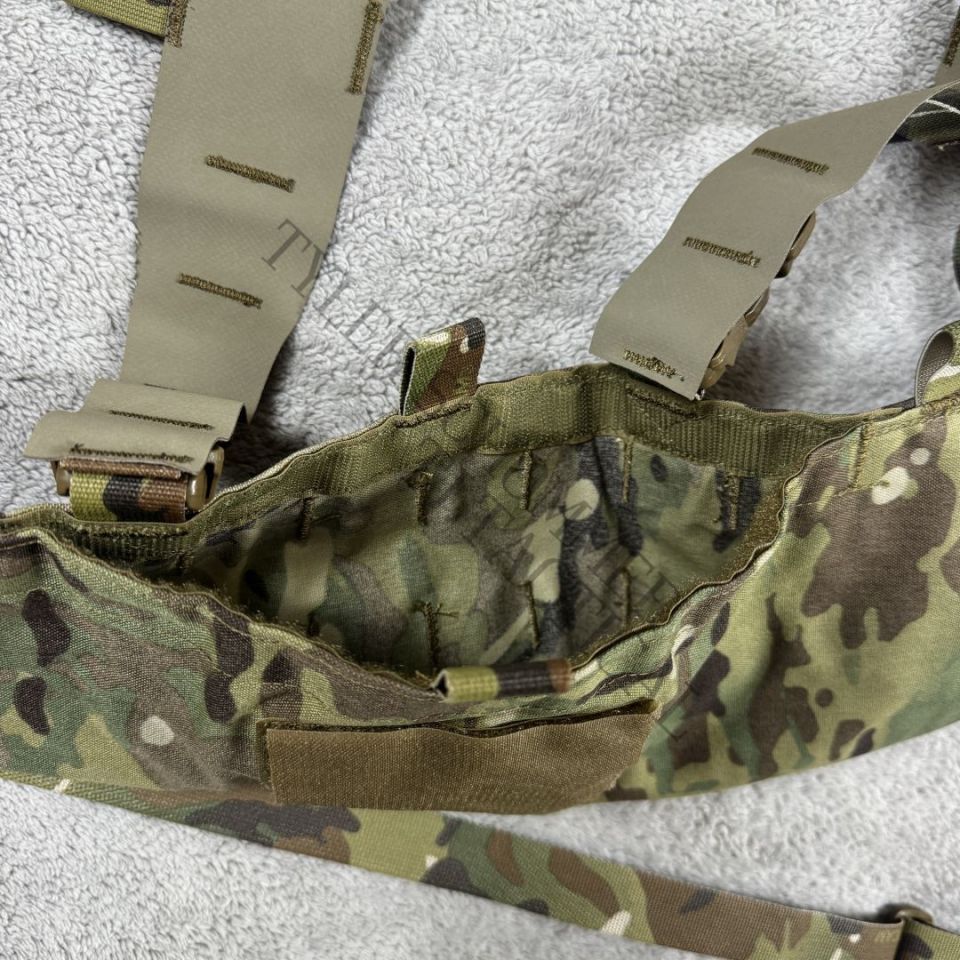 Image 4 - Velocity UW Chest Rig