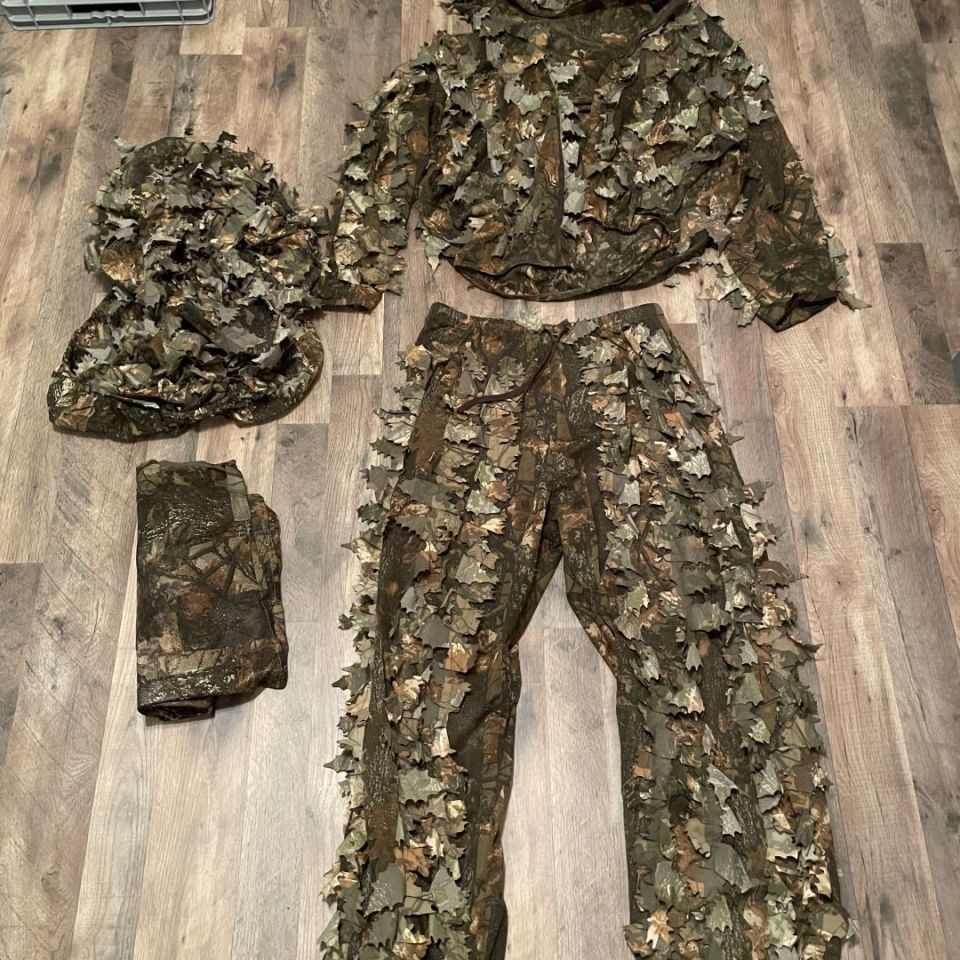 Image 1 - Rare Russian FSB Leaf Suit Set