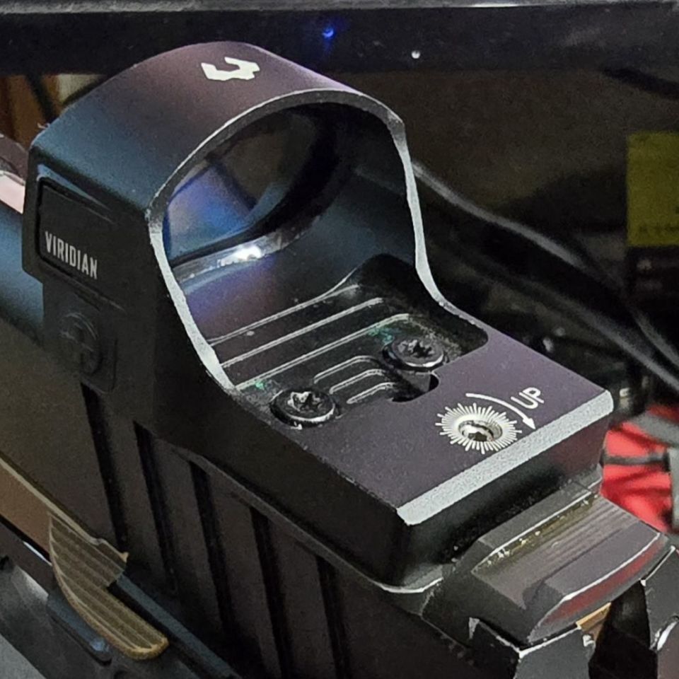 Image 2 - RFX25 green dot with SA plate