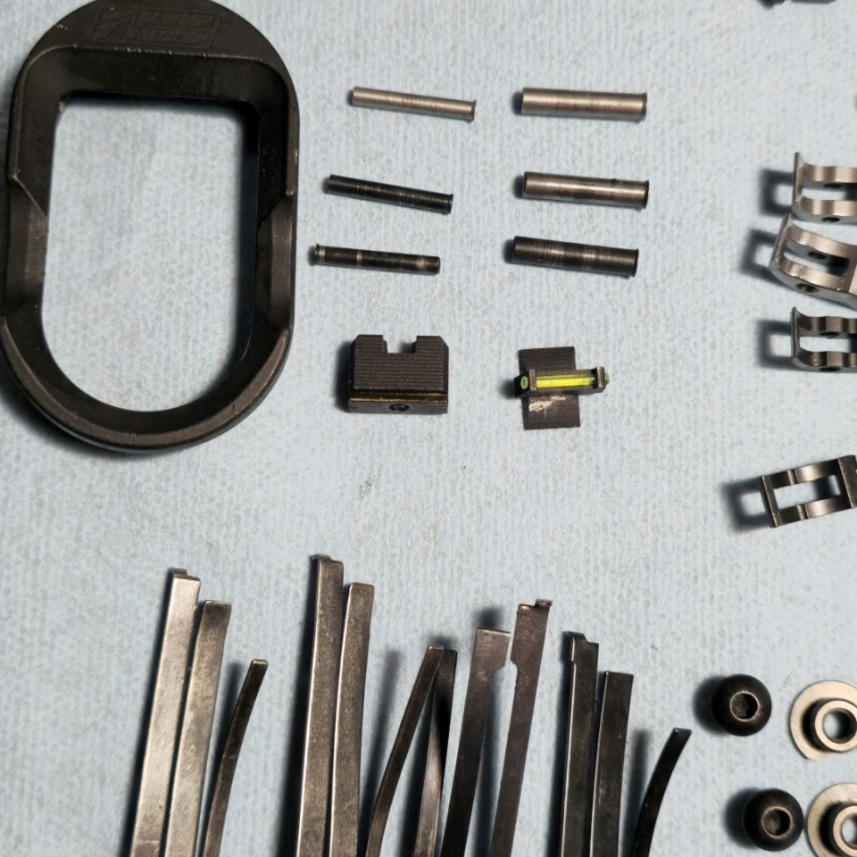 Image 2 - Left over 2011 parts