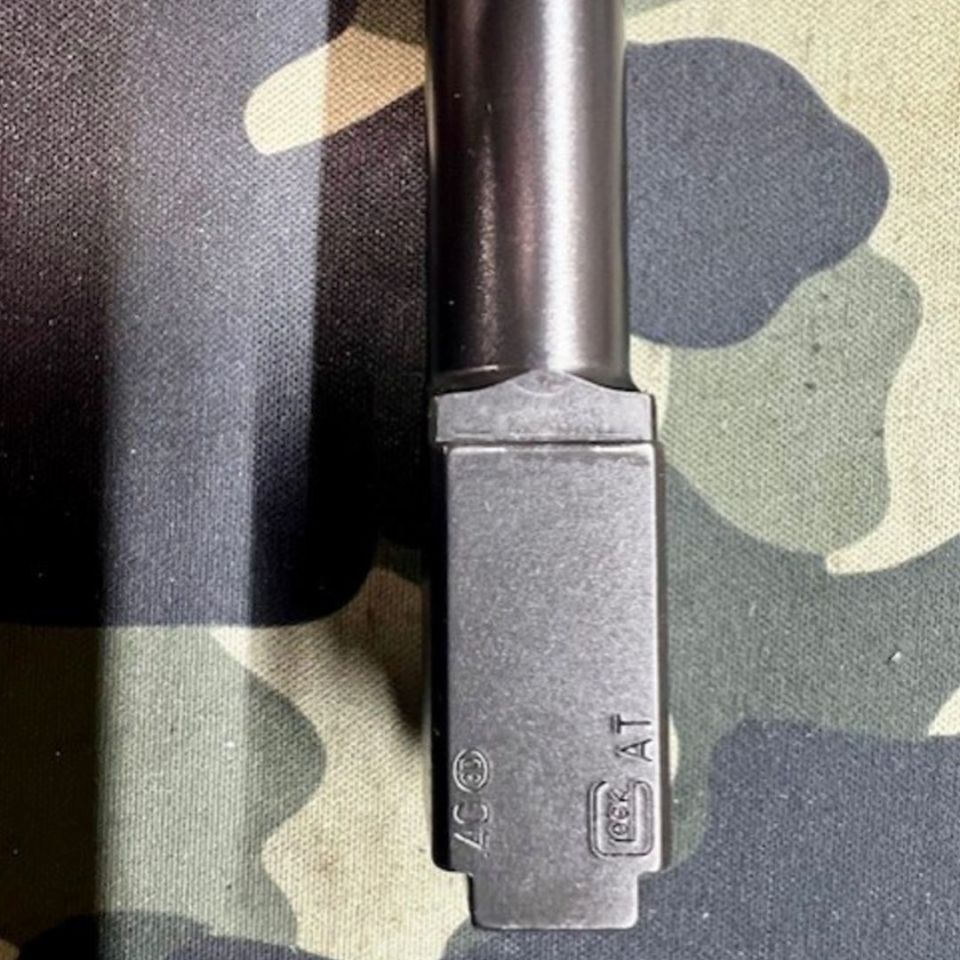 Image 2 - Glock 22 40 cal barrel