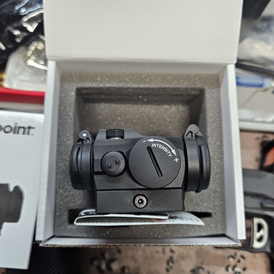 Image 2 - Brand new Aimpoint T-2 