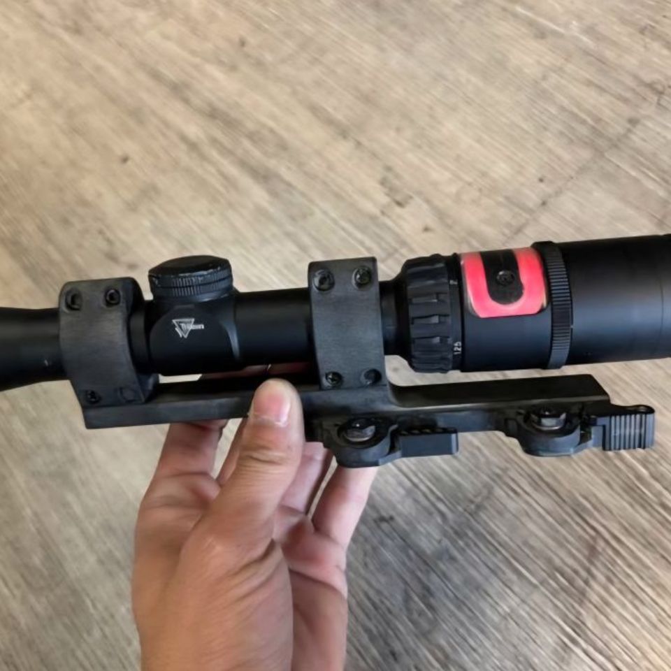 Image 2 - WTB: Trijicon TR21 red 1.25x4