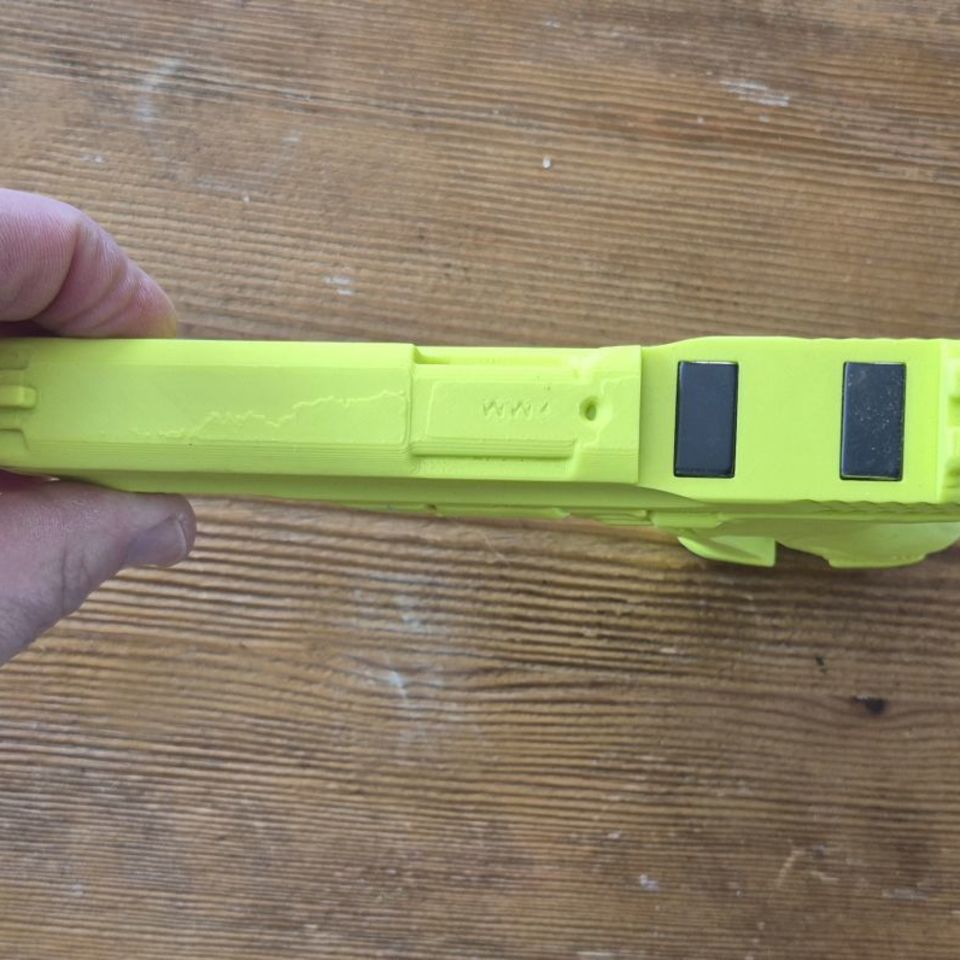 Image 2 - Blueguns & GripKeeper trainers