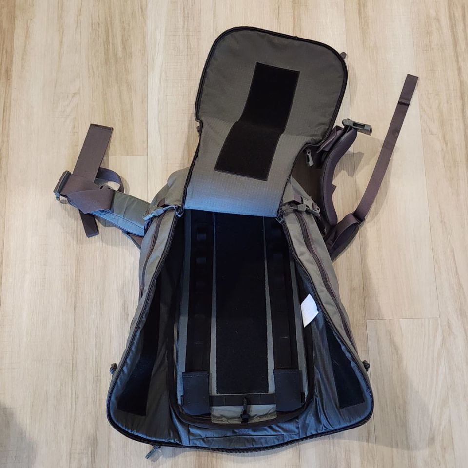 Image 3 - Arcteryx LEAF Assault 45 Pack