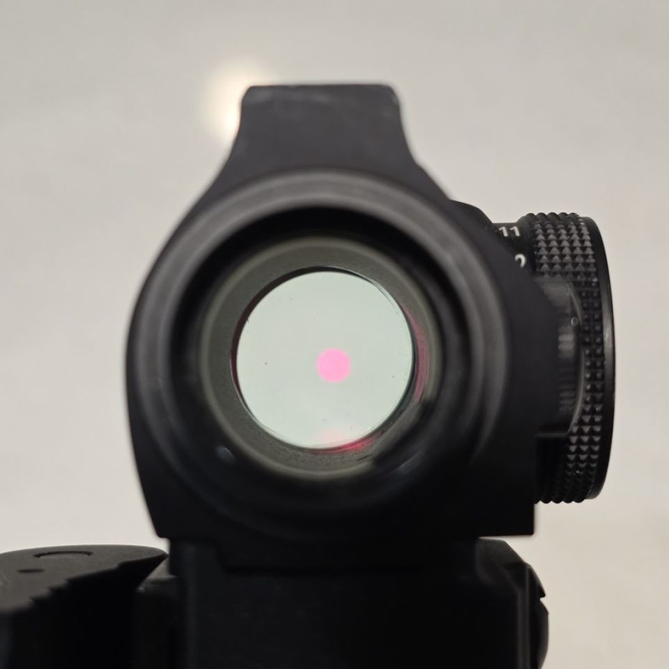 Image 4 - Aimpoint T2 Red Dot Sight