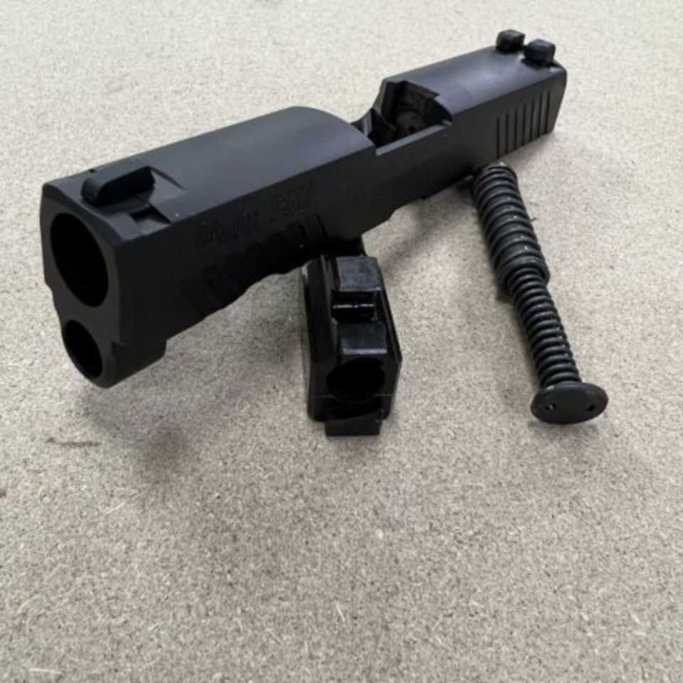 Image 2 - *ACTIVE* SIG OEM P320 Compact 