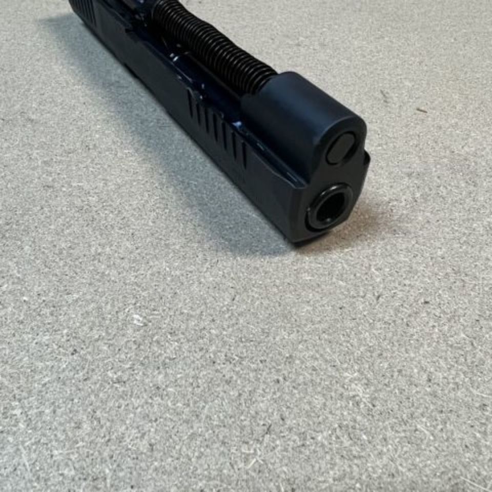 Image 2 - *ACTIVE* SIG OEM P320 Full 4.7