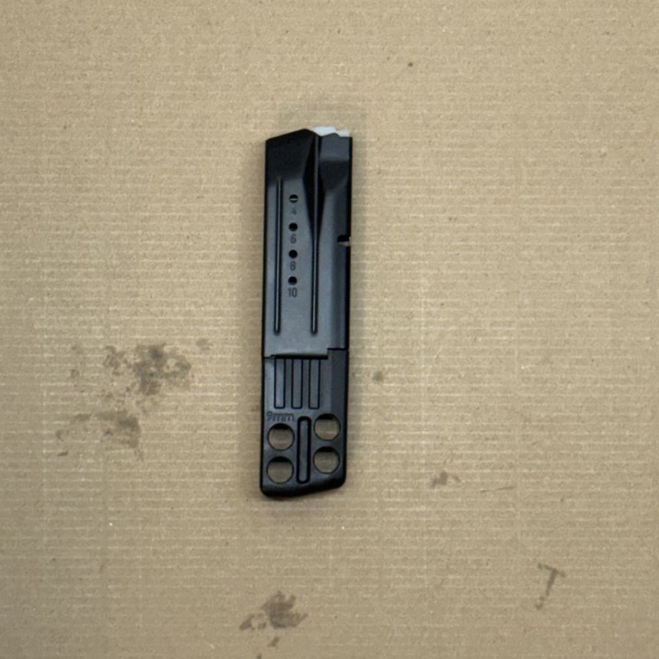 Image 4 - *ACTIVE* S&W M2.0 10RD Mag Magazine Lot