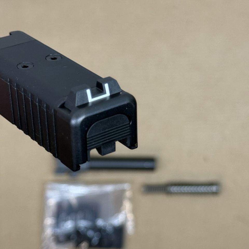 Image 4 - *ACTIVE* Glock 19 G5 MOS Slide