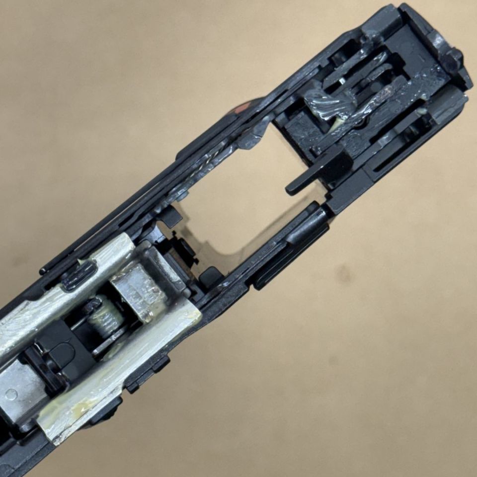 Image 4 - *ACTIVE* HK VP40 Lower Frame, grip