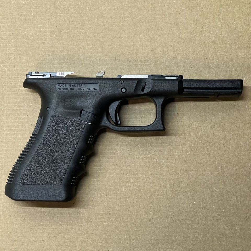 Image 2 - *ACTIVE* Glock 17 / 17L GEN 3 Lower Frame, grip