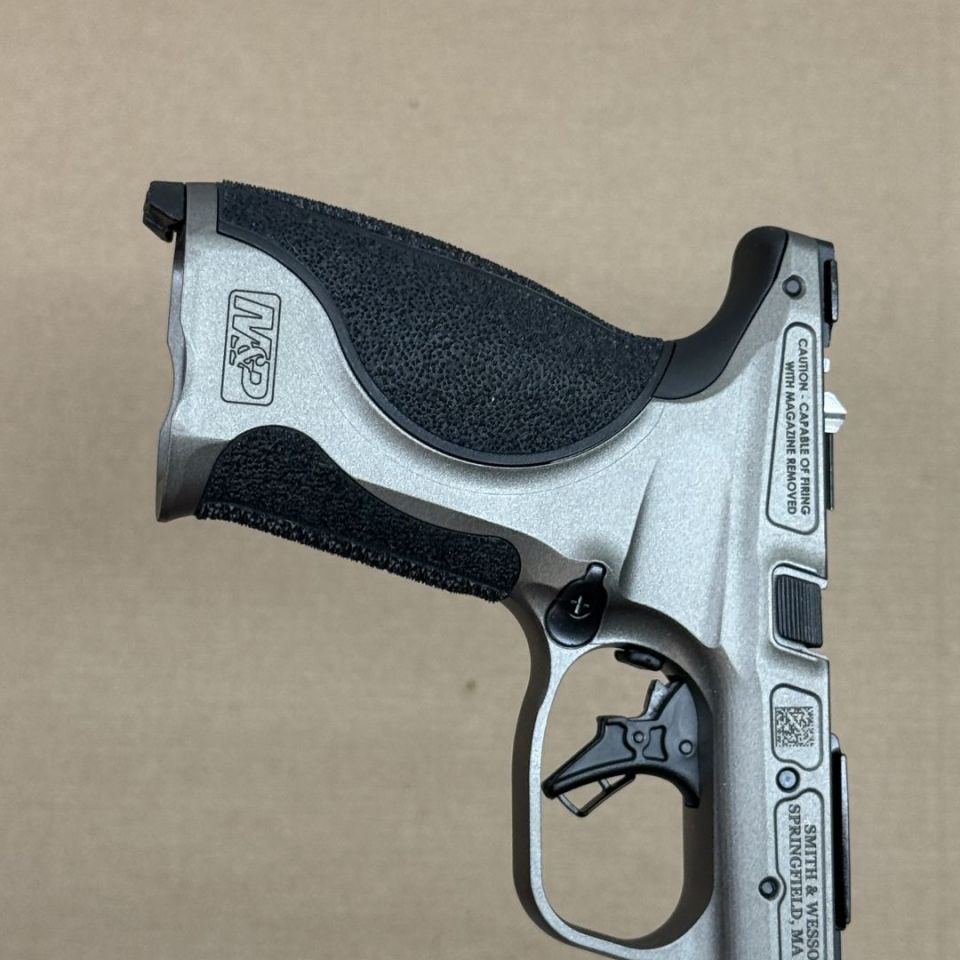 Image 5 - *ACTIVE* Smith and Wesson Full Size Metal Lower Frame, grip