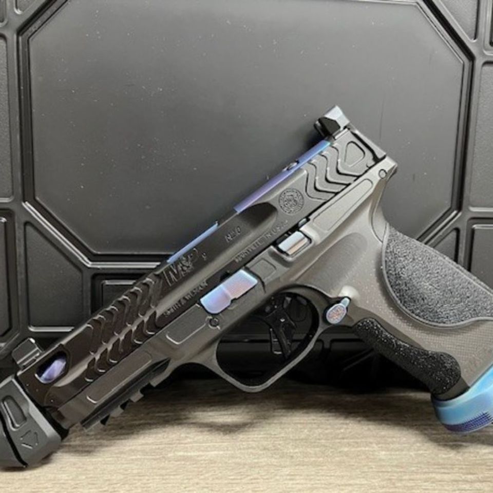 Image 4 - S&W M&P9 METAL Spec Series V 9mm Pistol w/ Compensator & 23-Rd Mags