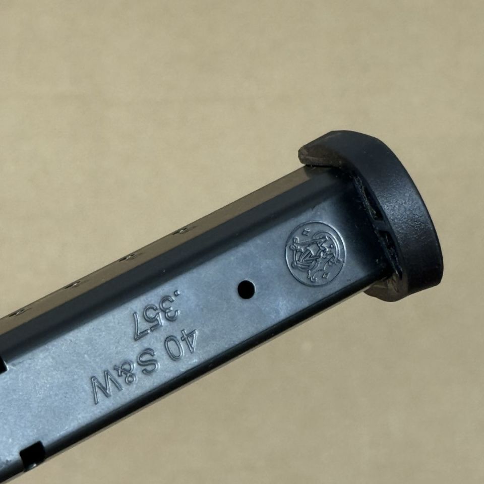 Image 5 - *ACTIVE* S&W M2.0 40 SW 15RD Mag Magazine