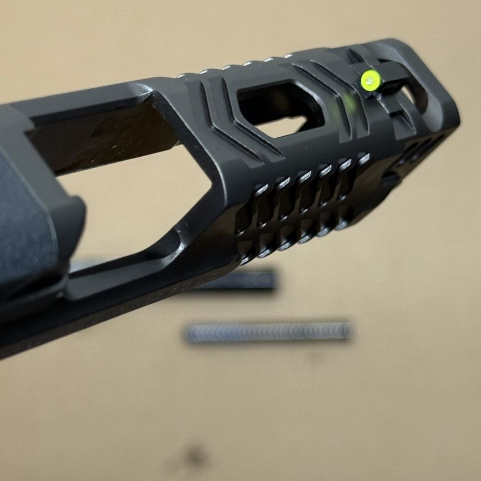 Image 3 - *ACTIVE* S&W M2.0 Slide 4.2"