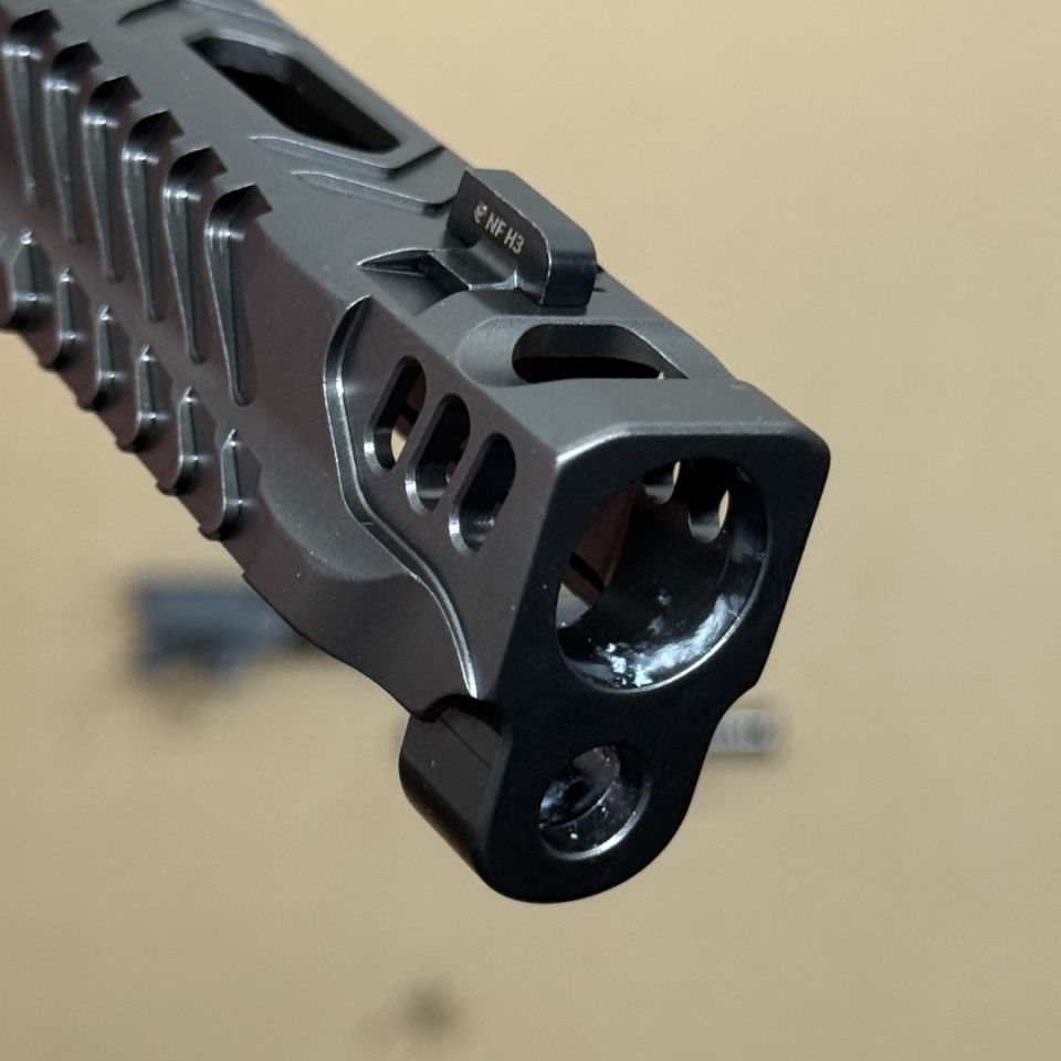 Image 2 - *ACTIVE* S&W M2.0 Slide 4.2"