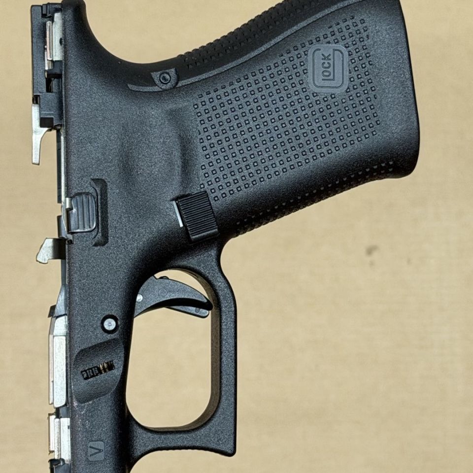 Image 5 - *ACTIVE* Glock 19 GEN V Lower Frame, grip