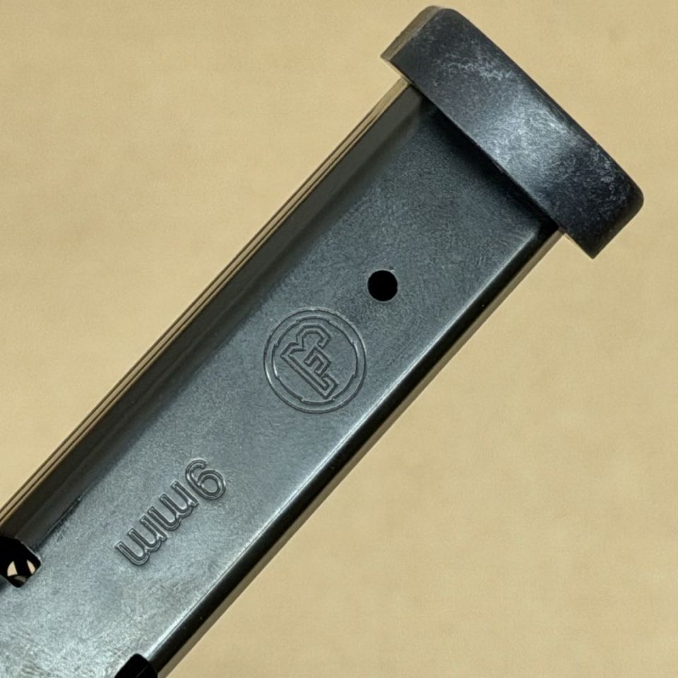 Image 4 - *ACTIVE* CZ-USA P10C 15rd Mag