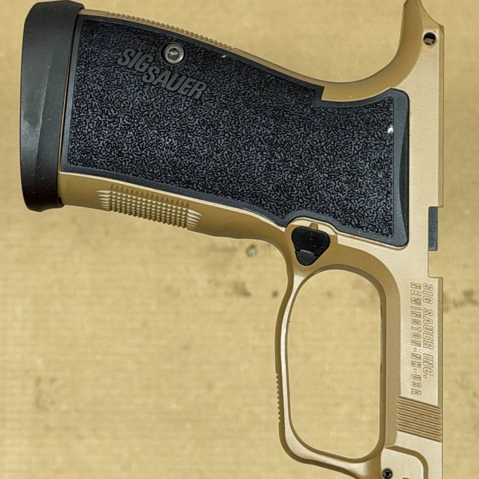 Image 4 - *ACTIVE* Sig P365 AXG Grip