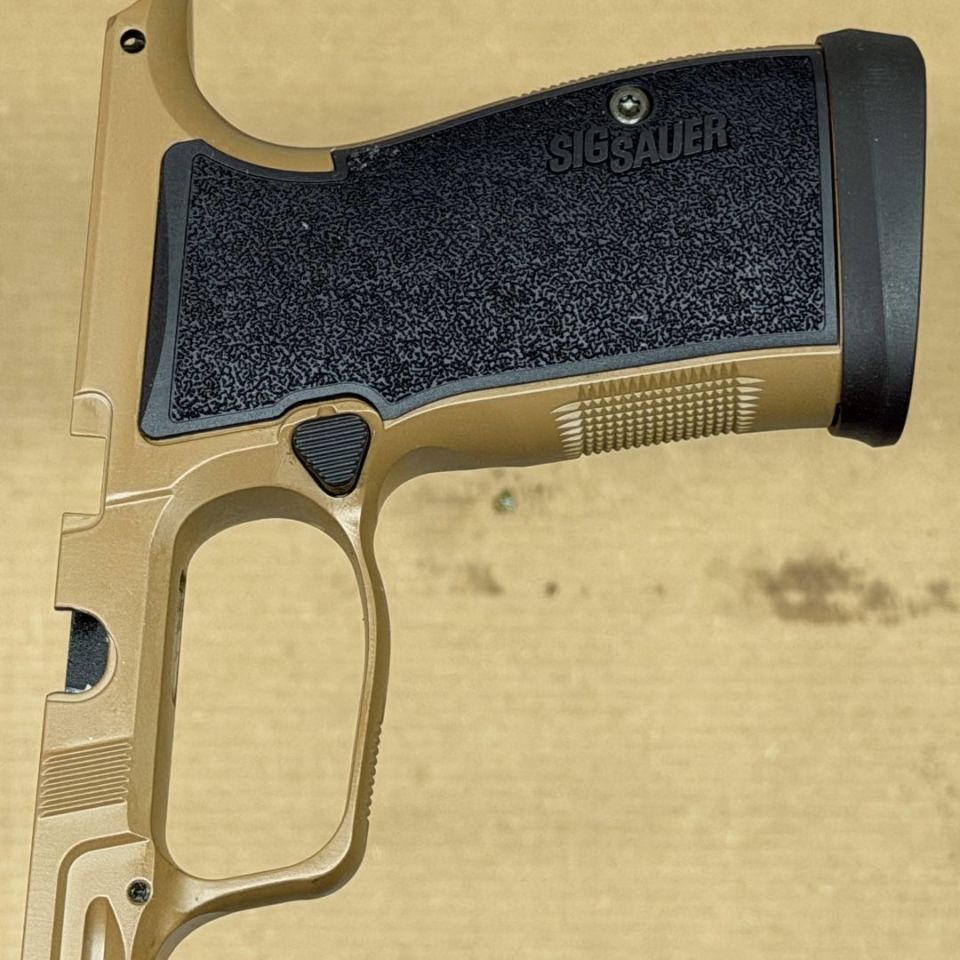 Image 3 - *ACTIVE* Sig P365 AXG Grip