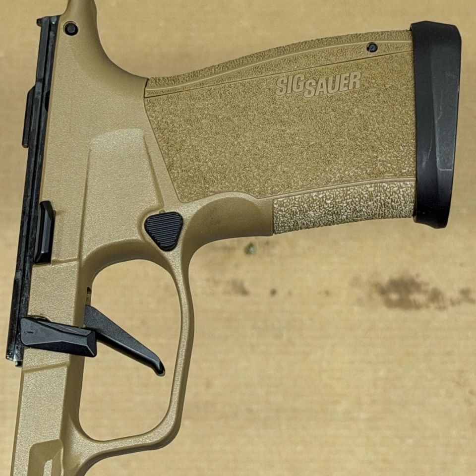 Image 3 - *ACTIVE* SIG OEM P365 DH3 FCU