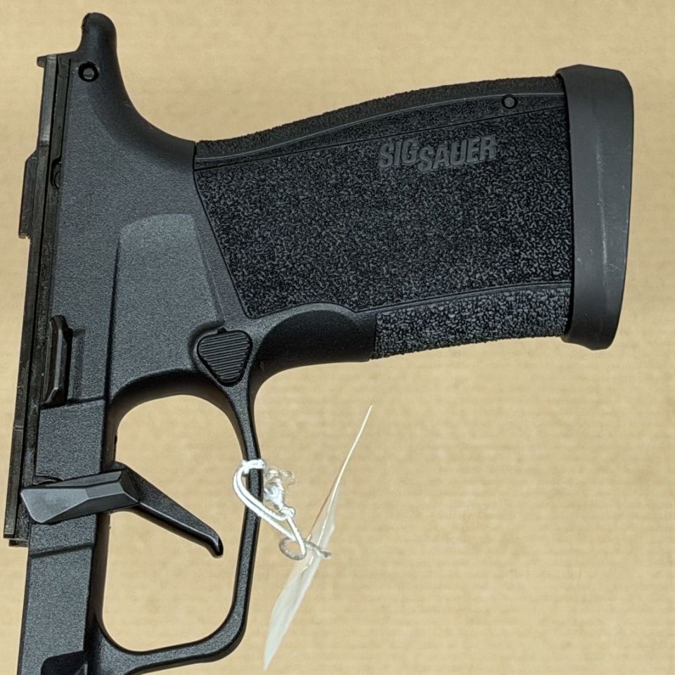 Image 4 - *ACTIVE* SIG OEM P365 FUSE FCU