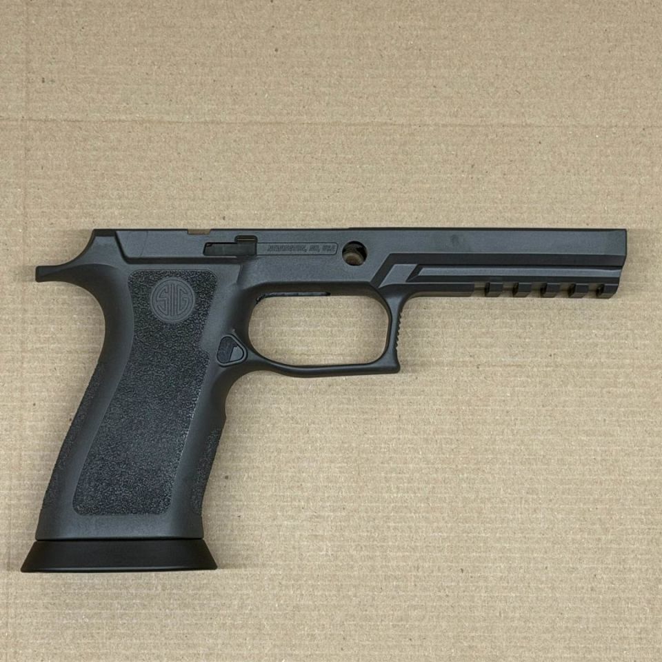 Image 2 - *ACTIVE* SIG P320 LEGION GRIP 