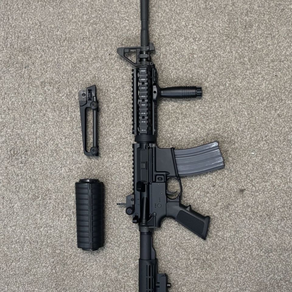 Image 2 - Colt law enforcement carbine 
