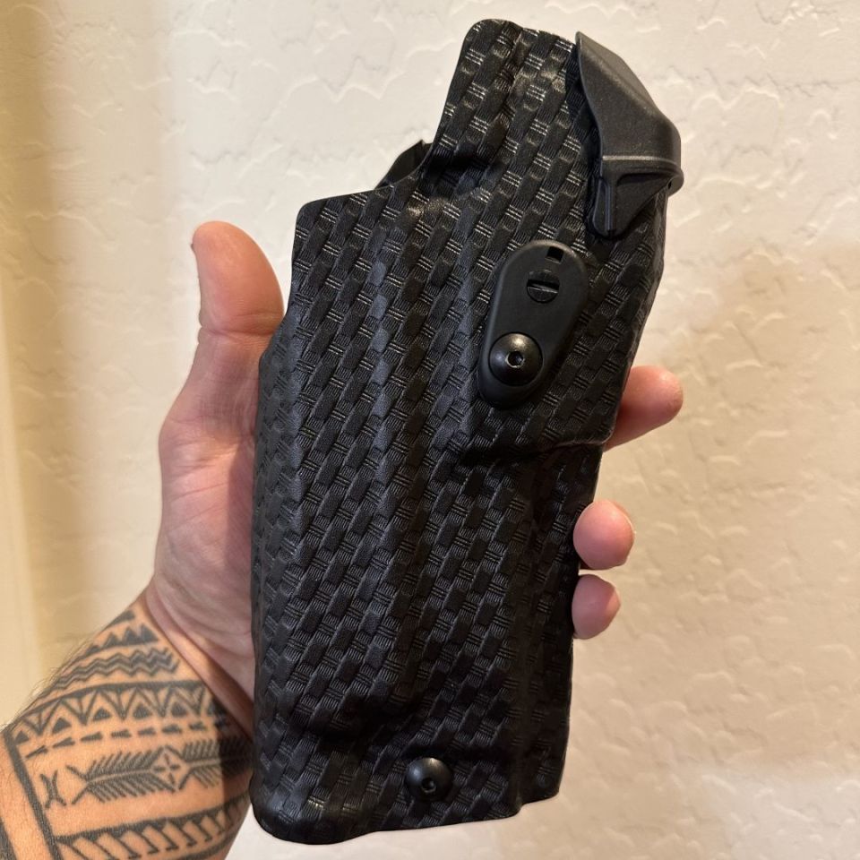 Image 2 - Gear clearout