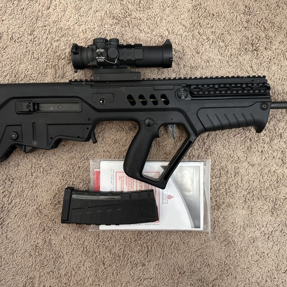 Image 2 - IWI Tavor SAR 