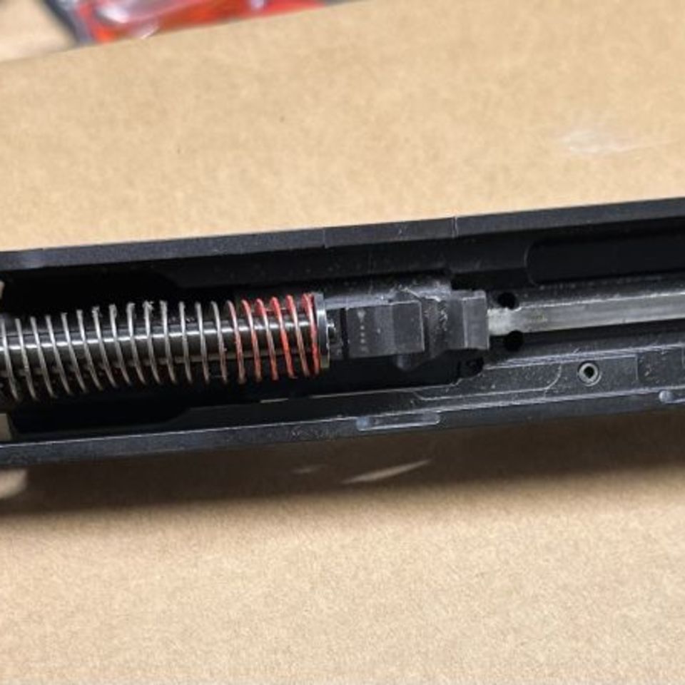 Image 4 - HK VP9 long slide