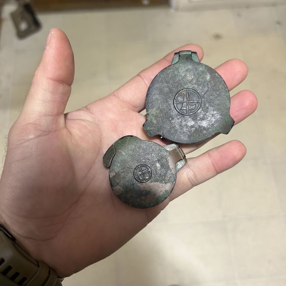 Image 3 - Leupold alumina caps fr mark 5