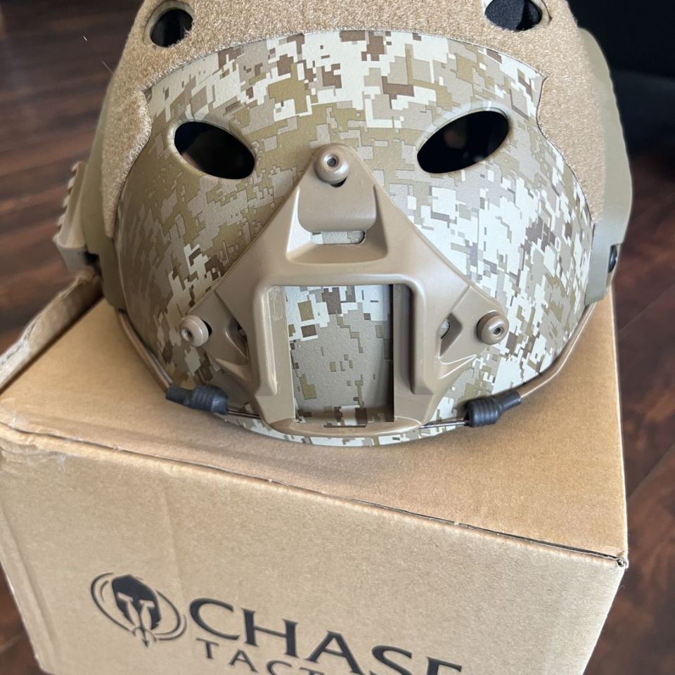 Image 2 - Chase Tactical AOR1 Helmet