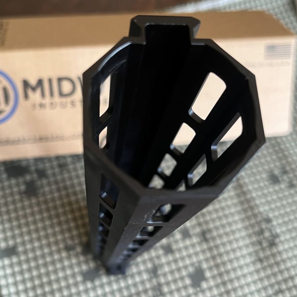 Image 3 - MI 12.65” Suppressor Handguard