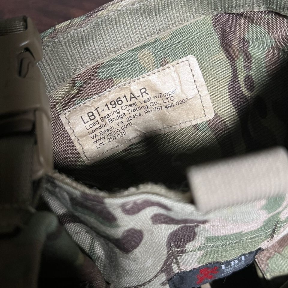 Image 3 - LBT 1961A-R chest rig 