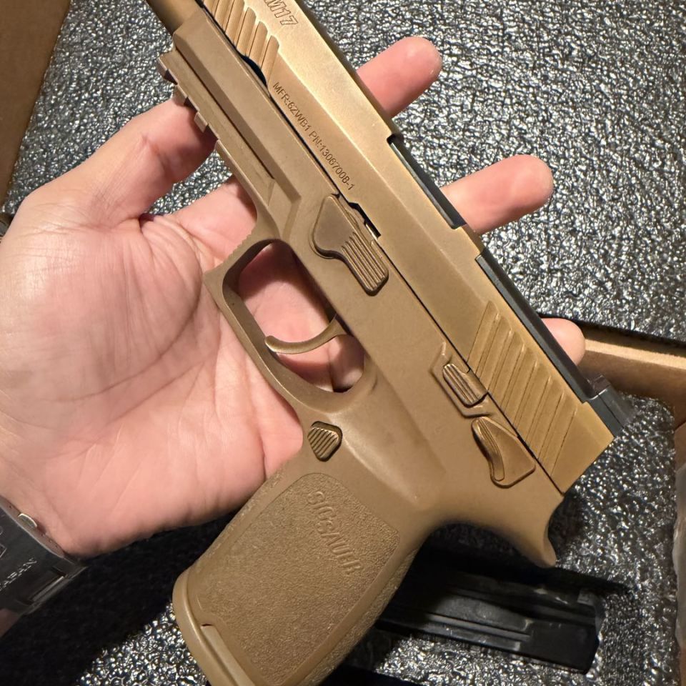 Image 3 - Military Issued M17 (Surplus)