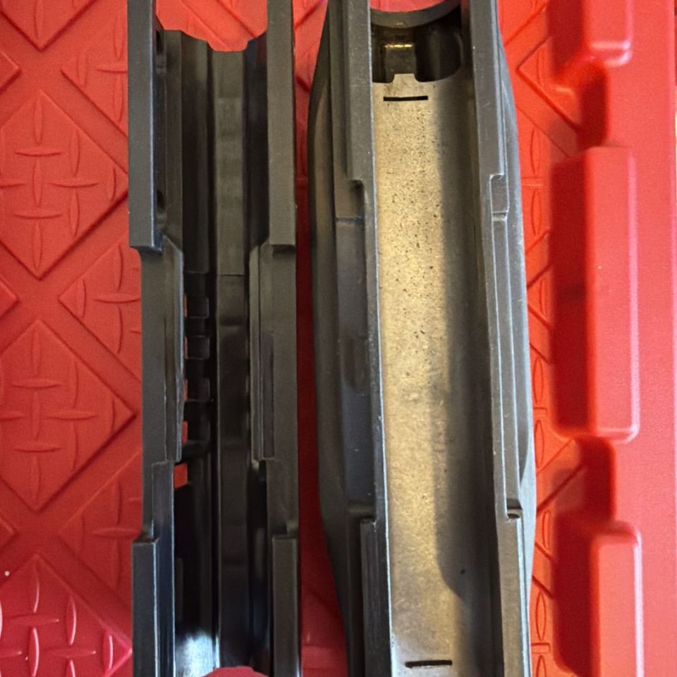 Image 2 - AK 12 handguard