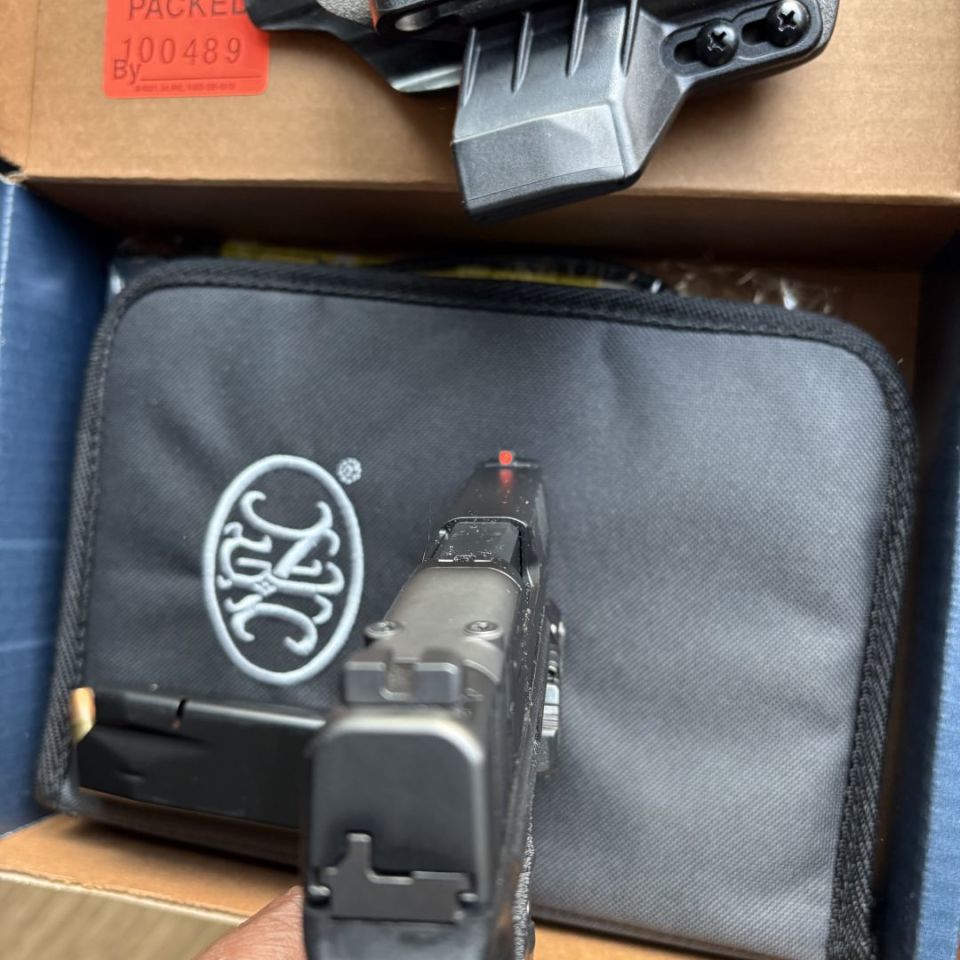 Image 2 - FN reflex XL