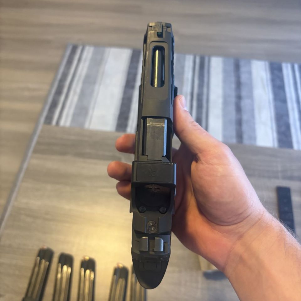 Image 3 - Sig P320 AXG PRO 17rd 4.7"