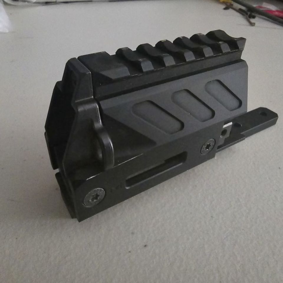 Image 1 - Bren 2 handguard