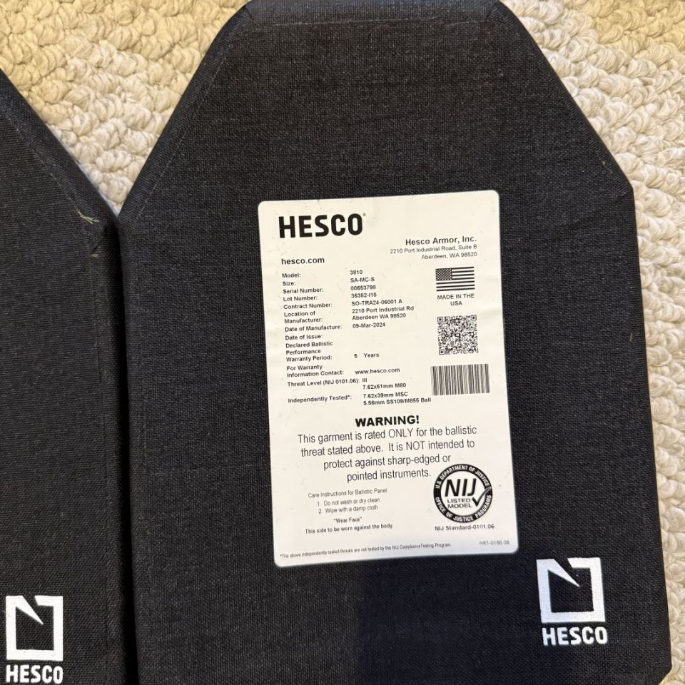 Image 3 - Hesco 3810s