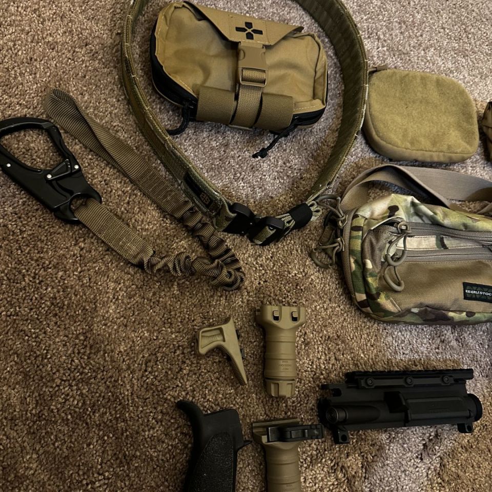 Image 1 - Loose Gear