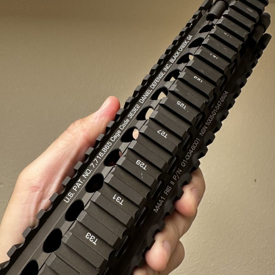 Image 2 - DD RIS II M4A1 brown 