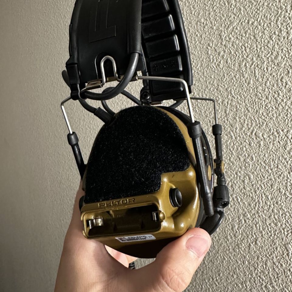 Image 2 - PELTOR COMTAC 3 