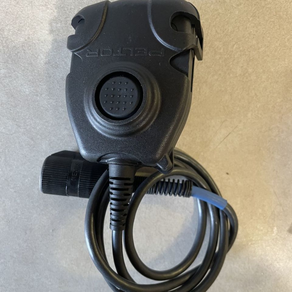 Image 2 - Brand New 3M Peltor Push-To-Talk (PTT)