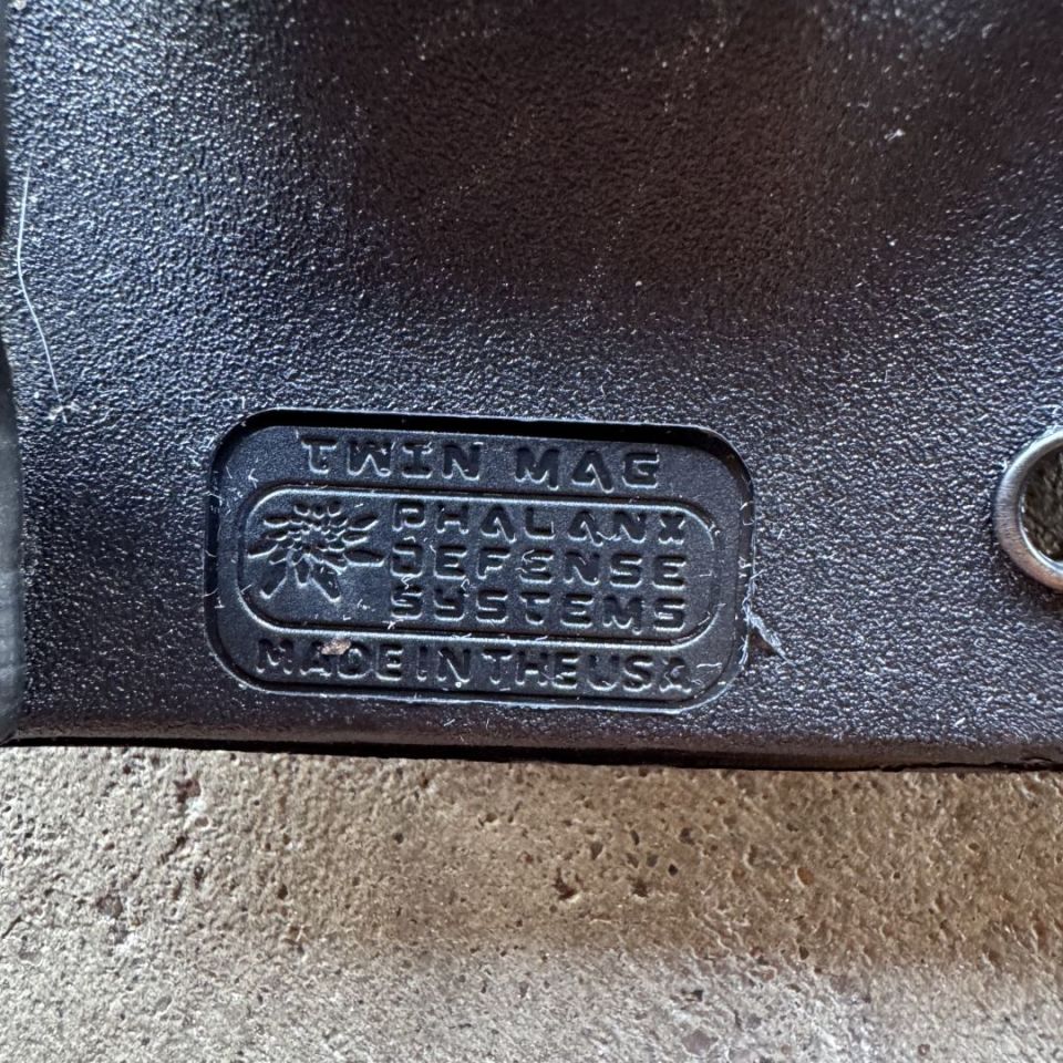 Image 3 - Phalanx Twin Mag Holster